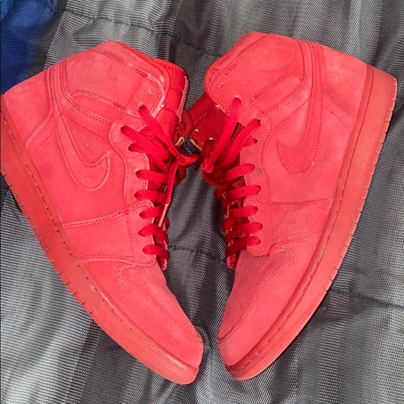 Jordan 1 red suede 2017 - Picture 2 of 4